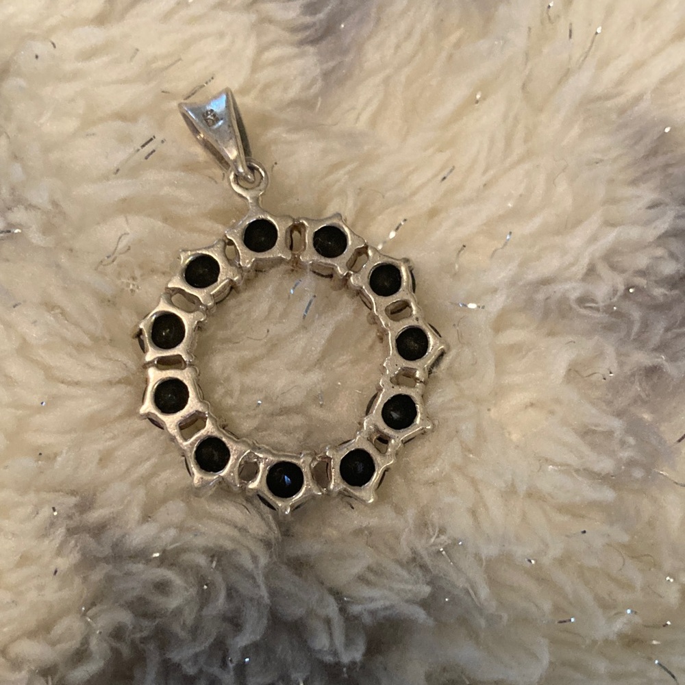 Sapphire Gemstone Pendant in sterling silver, so elegant 🩵🩵🩵 - Picture 2 of 4